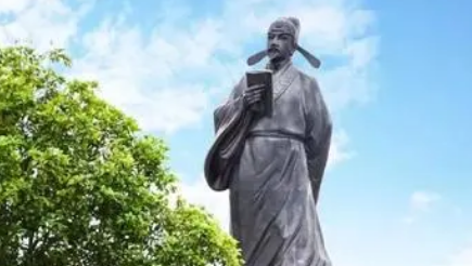 宋词代表人物生平简介：秦观，北宋中后期著名词人