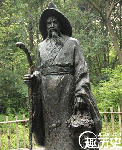 对陶渊明的评价:安贫乐道不随波逐流